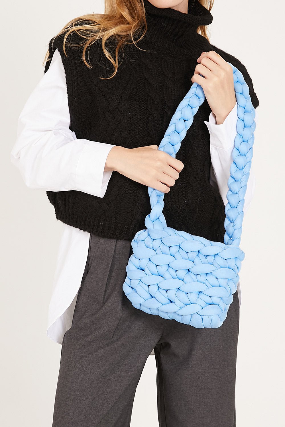 STRS4-_1213.jpg Yvette Chunky Knitted Shoulder Bag - Image 1